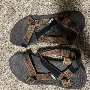 Teva Terradactyl Black and Brown Sandals-men’s 10